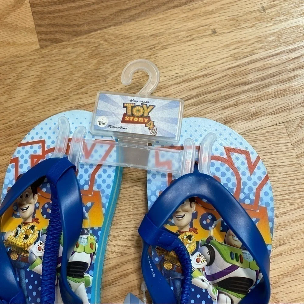 Disney Toy Story 4 Sandals NWT Flip Flops Sz 9 10 Boys Kids Toddler Shoes Buzz
